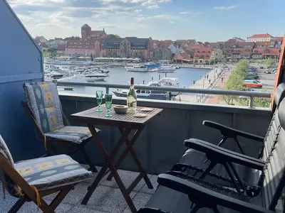 Ferienwohnung für 3 Personen (75 m²) in Waren (Müritz) 1/10