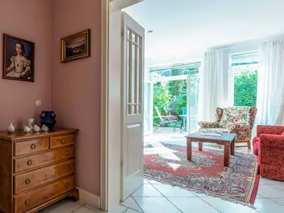 Altstadt-Oase Waren (Müritz) - Wohnzimmer mit Altstadtflair