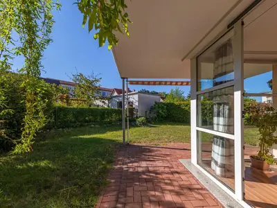 Ferienwohnung Perle am Seeufer Waren (Müritz) - möblierte Terrasse