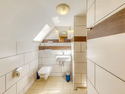 Ferienwohnung Kietz-Koje - Waren (Müritz)- Badezimmer