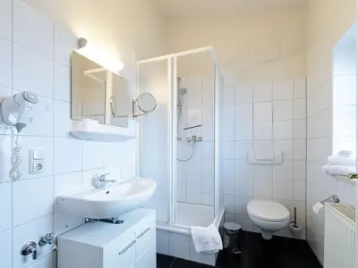 Ferienwohnung Kietz-Idylle Waren (Müritz) - Badezimmer