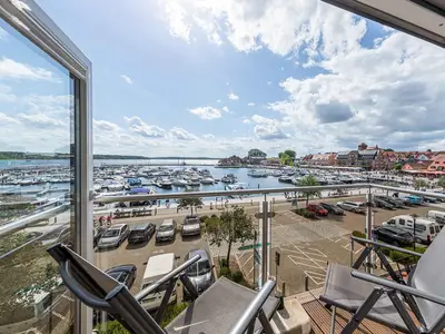 Ferienwohnung MüritzAusblick Waren (Müritz) - Blick über den Hafen zur Binnenmüritz