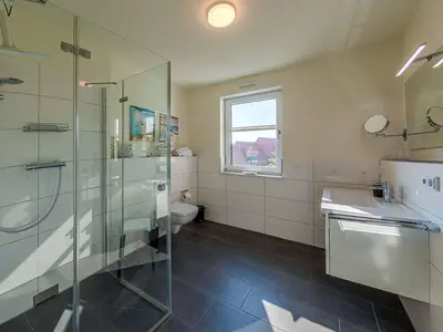 Ferienwohnung Möwe Hafenresidenz: Badezimmer