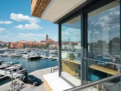 Ferienwohnung Panorama Suite Balkon mit Wasserblick