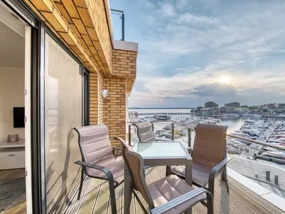 Ferienwohnung Wohlfühloase Hafenresidenz: Balkon mit Seeblick