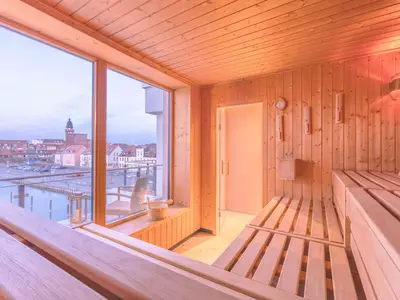 Ferienwohnung Wohlfühloase Hafenresidenz: Sauna mit Seeblick