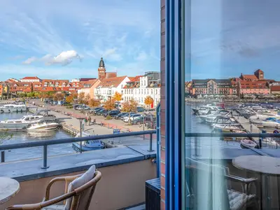 Ferienwohnung HafenLiebe Waren (Müritz) - der Yachthafen - maritimes Treiben