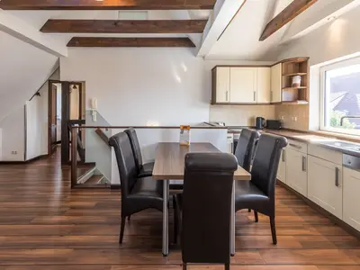 Ferienwohnung Seeperle Küche mit Esstisch