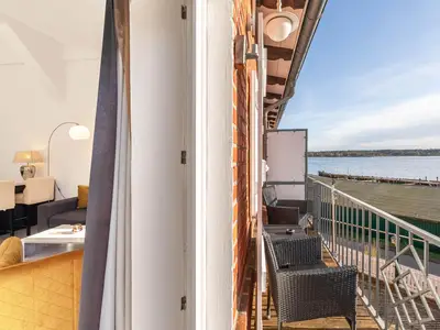 Ferienwohnung Kietz-Oase Waren (Müritz) - Balkon mit Blick auf den See