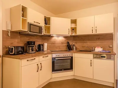 Ferienwohnung MüritzKieker Hafenresidenz: Küchenzeile