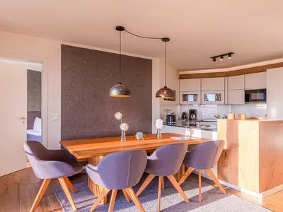Ferienwohnung Am lütten Meer Hafenresidenz: Essbereich