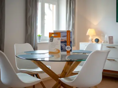 Ferienwohnung Jette Waren (Müritz) - Wohnbereich mit Esstisch