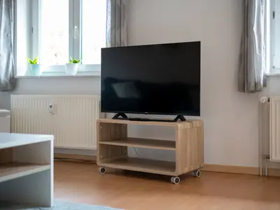 Ferienwohnung Jette Waren (Müritz) - TV-Wand im Wohnbereich