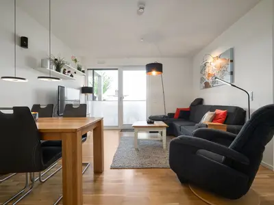 Ferienwohnung Fischotter Hafenresidenz Lichtdurchflutetes Wohnzimmer