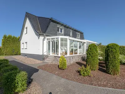 Ferienwohnung Eddi Waren (Müritz) - Außenansicht des Hauses