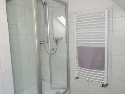 Modern und großzügig - das Badezimmer