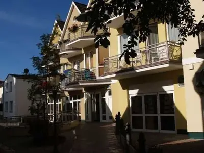 Ferienwohnung für 2 Personen (50 m²) in Rostock 1/10