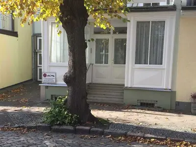 Ferienwohnung für 3 Personen (50 m²) in Rostock 1/10