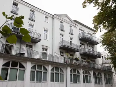 Ferienwohnung für 3 Personen (53 m²) in Rostock 1/10