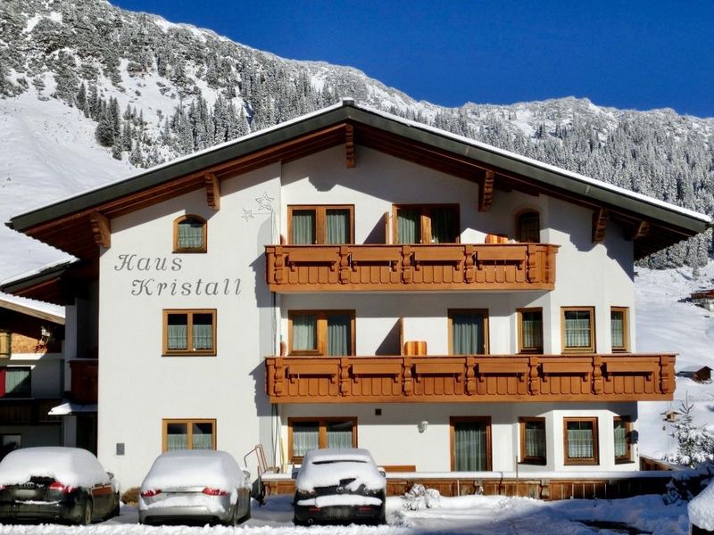 23891700-Ferienwohnung-2-Warth (Vorarlberg)-800x600-0