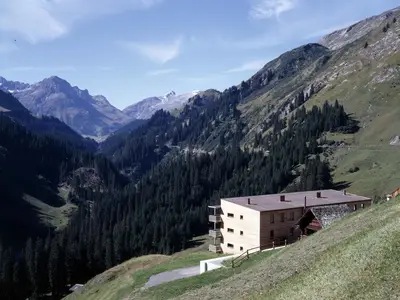 Ferienwohnung für 4 Personen (30 m²) in Warth am Arlberg 8/10