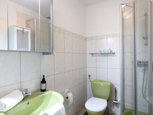 23855307-Ferienwohnung-6-Warwerort-300x225-5