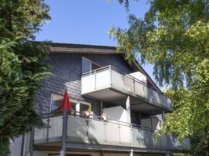 23855329-Ferienwohnung-8-Warwerort-300x225-0