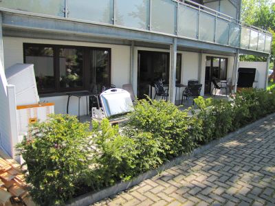 Südterrasse mit Strandkörben