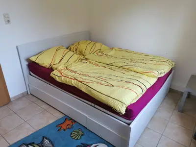 Schlafzimmer 2