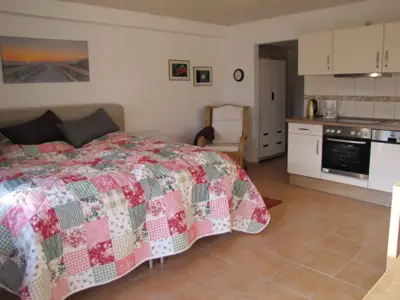 Ferienwohnung für 2 Personen (40 m²) in Warwerort 3/10