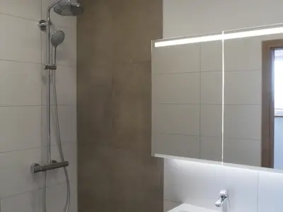 INSIDE, BATHROOM