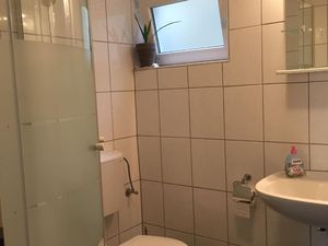 22421769-Ferienwohnung-4-Wassenach-300x225-4