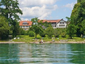 18585700-Ferienwohnung-2-Wasserburg am Bodensee-300x225-0