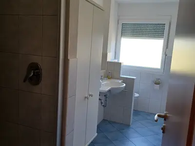 INSIDE, BATHROOM