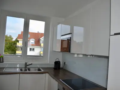Küchenzeile integriert in den Wohnbereich