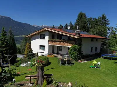 Hausansicht Sommer