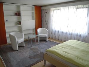 439680-Ferienwohnung-2-Weggis-300x225-2