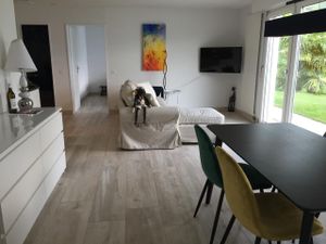 23332256-Ferienwohnung-2-Weggis-300x225-1