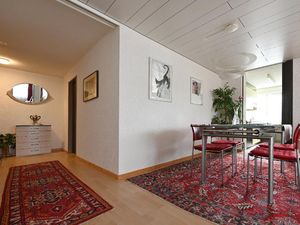 439677-Ferienwohnung-4-Weggis-300x225-5