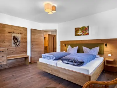 Naderhirn010525mf013