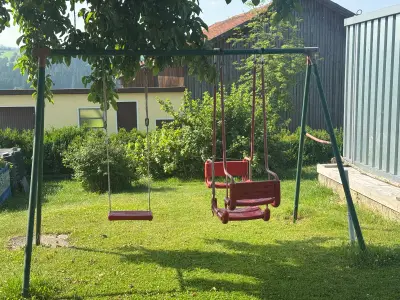 Schaukel im Garten