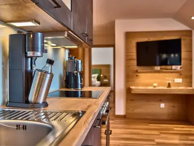 Naderhirn010525mf087