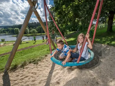 Spielgeräte am Rannasee
