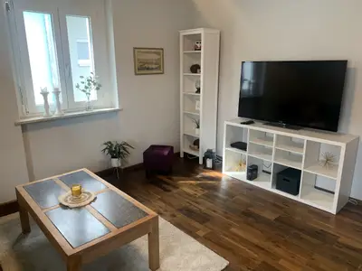 Photo, INSIDE, OUTSIDE