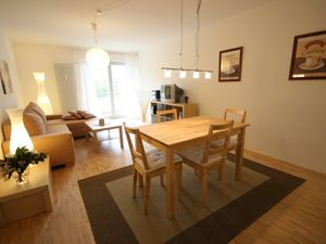 22293933-Ferienwohnung-2-Weil Am Rhein-300x225-3