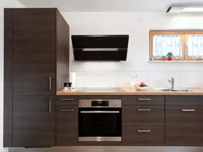 KITCHEN, INSIDE
