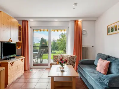 Photo, INSIDE, OUTSIDE