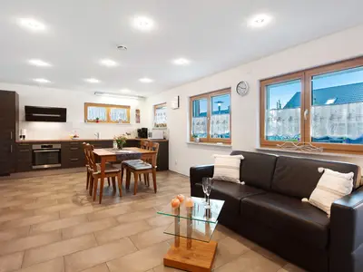 Photo, INSIDE, OUTSIDE