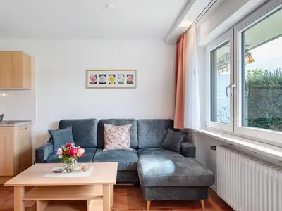 Photo, INSIDE, OUTSIDE