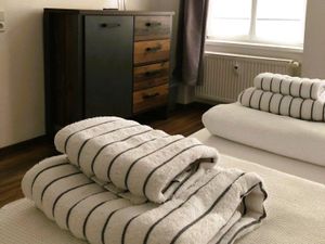 23463839-Ferienwohnung-4-Weimar-300x225-5